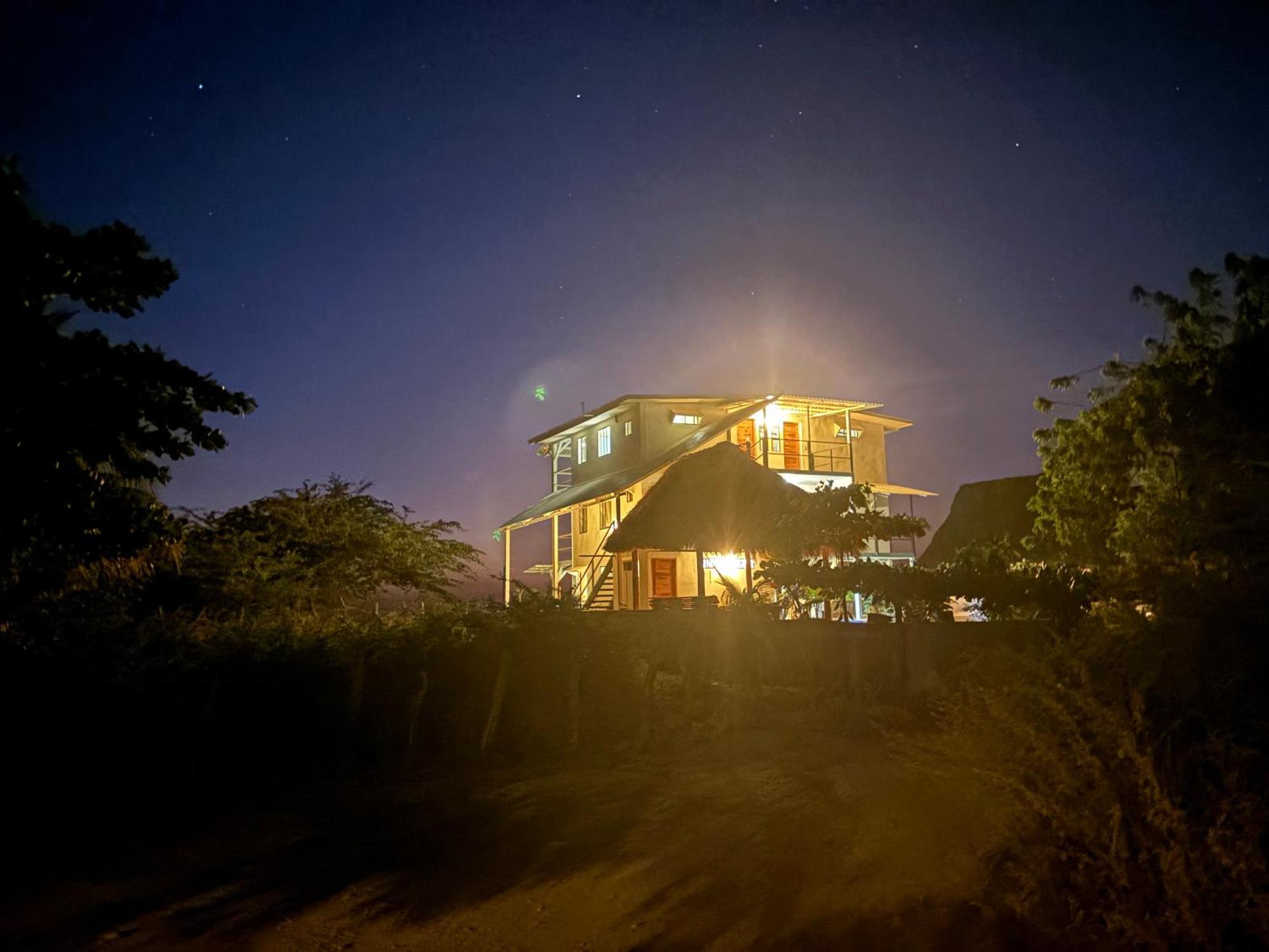 Stella Mar Oceanfront Hotel Popoyo Zewnętrze zdjęcie
