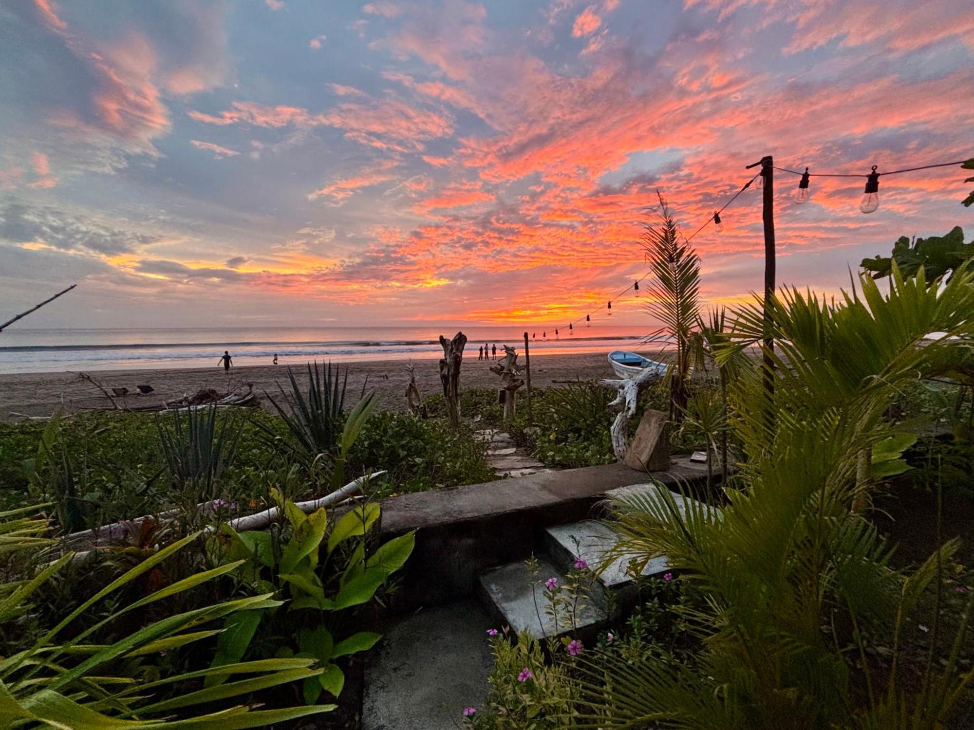 Stella Mar Oceanfront Hotel Popoyo Zewnętrze zdjęcie